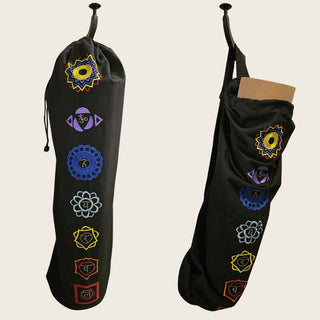 Geantă pentru saltea de yoga Asteya, neagră. 100% bumbac. Broderie 7 chakre 75x19cm