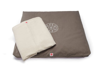 Set Asteya Savasana. Pătură bumbac premium și perniță ochi cu semințe de in și flori de lavandă