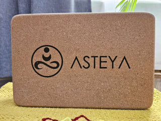 Asteya Set „Grounding & Flow” – Saltea Yoga din Bumbac + Bloc de Plută Naturală